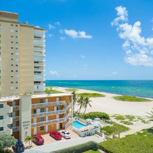 Primary Photo Of 3401 NE 10th St, Pompano Beach Hotel For Sale