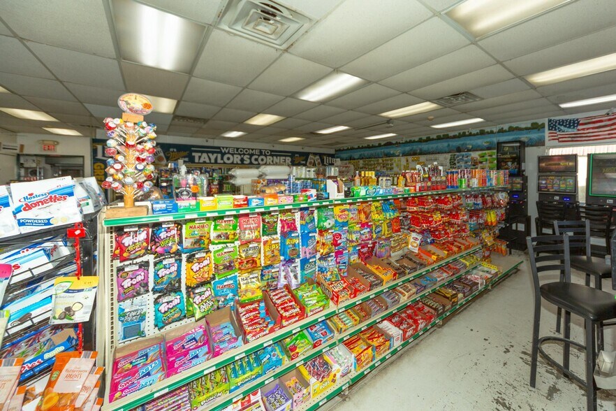 More Photos Of 784 E State Highway 215, Dadeville Self Storage For Sale