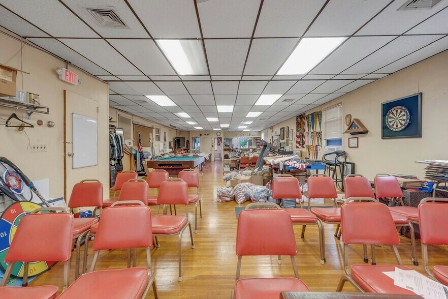 More Photos Of 433 White Plains Rd, Eastchester Storefront Retail Residential For Sale