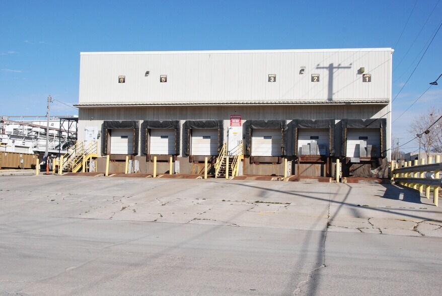 More Photos Of 215 N Denver Ave, Tulsa Food Processing For Sale