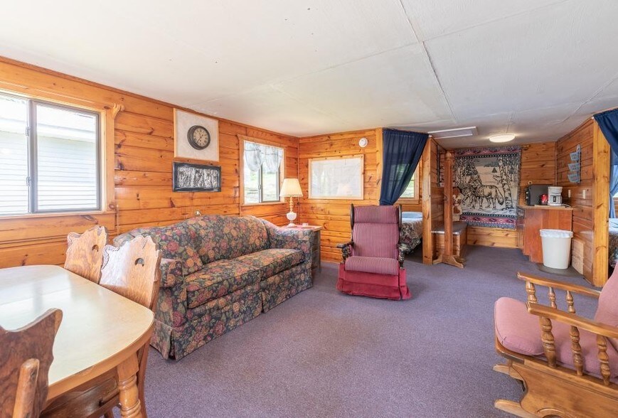 More Photos Of 24519 Fairwood Ln, Nevis Hotel For Sale