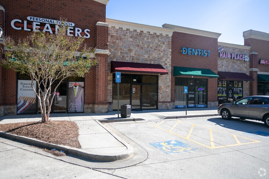 More Photos Of 3500 N Decatur Rd, Decatur Unknown For Lease