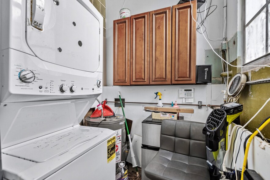 More Photos Of 500-506 Lake Ave, Lake Worth Freestanding For Lease