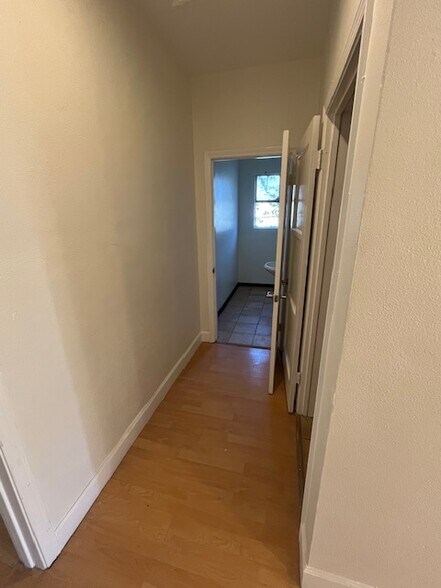 More Photos Of 931 N La Cienega Blvd, Los Angeles Storefront Retail Office For Lease