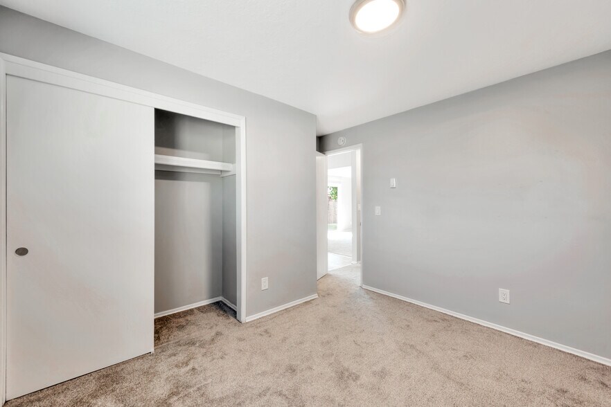 More Photos Of 18140 SW Shaw St, Aloha Apartments For Sale
