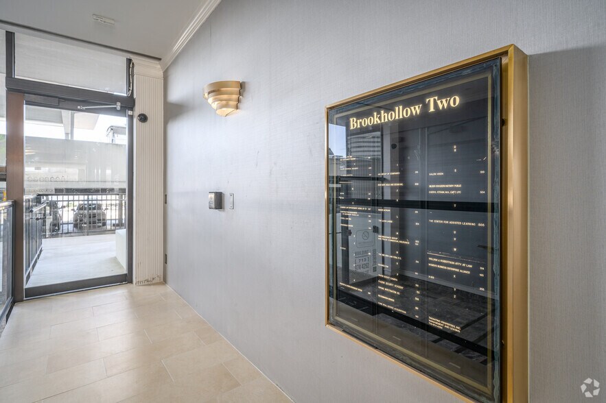 More Photos Of 9800 Northwest Fwy, Houston Office For Lease