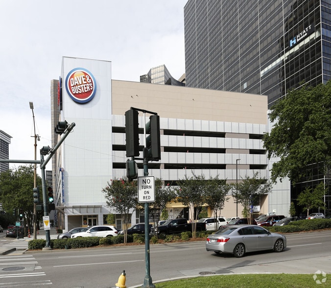 More Photos Of 1200 Poydras St, New Orleans Freestanding For Sale