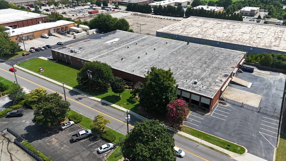 More Photos Of 2029-2033 Tucker Industrial Rd, Tucker Manufacturing For Lease