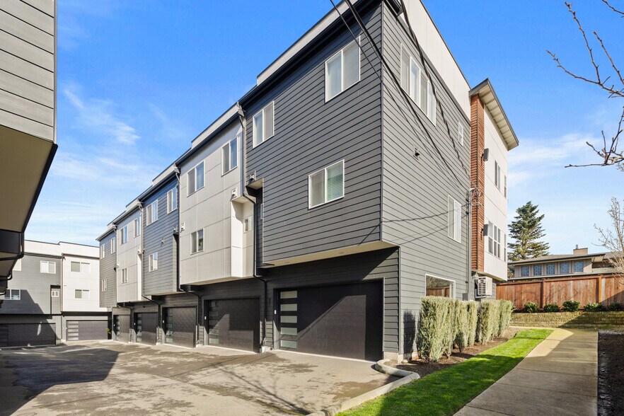 More Photos Of 8524 19th St W, Tacoma Apartments For Sale