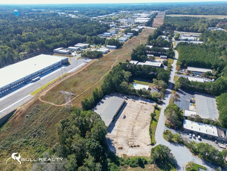 More Photos Of 193 N 85th Pky, Fayetteville Industrial For Lease