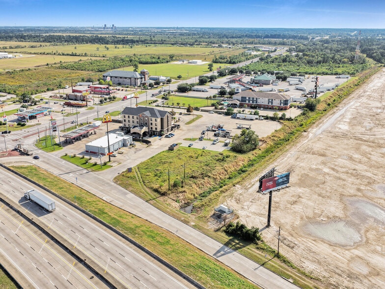 More Photos Of HWY 62 & I-10, Orange Land For Sale