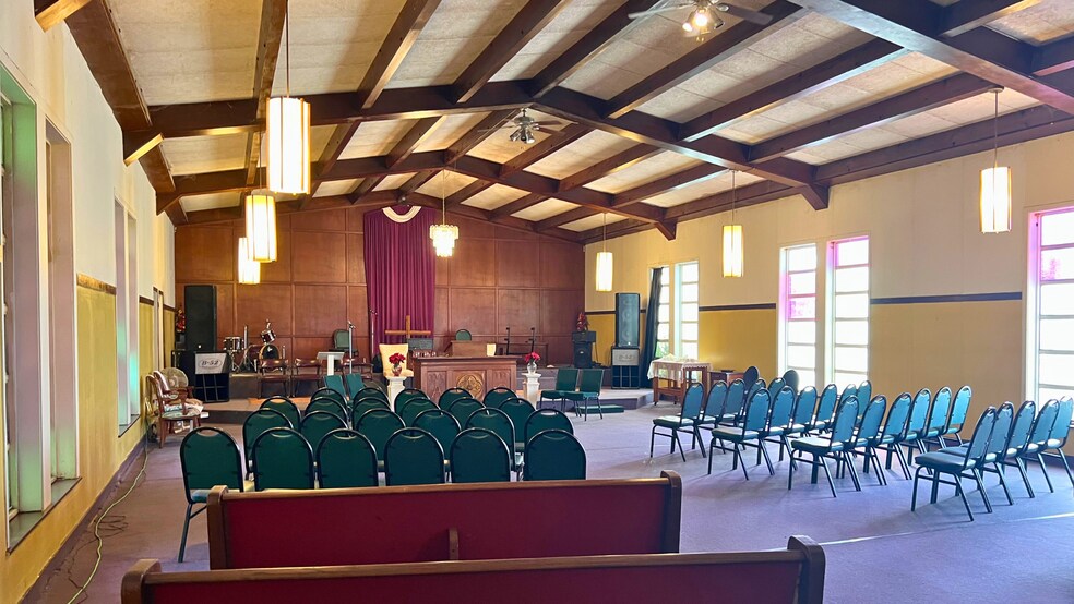 More Photos Of 7135 Ashburn St, Houston Religious Facility For Sale