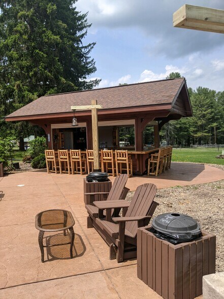 More Photos Of 32600 N State Route 44, Slate Run Hotel For Sale