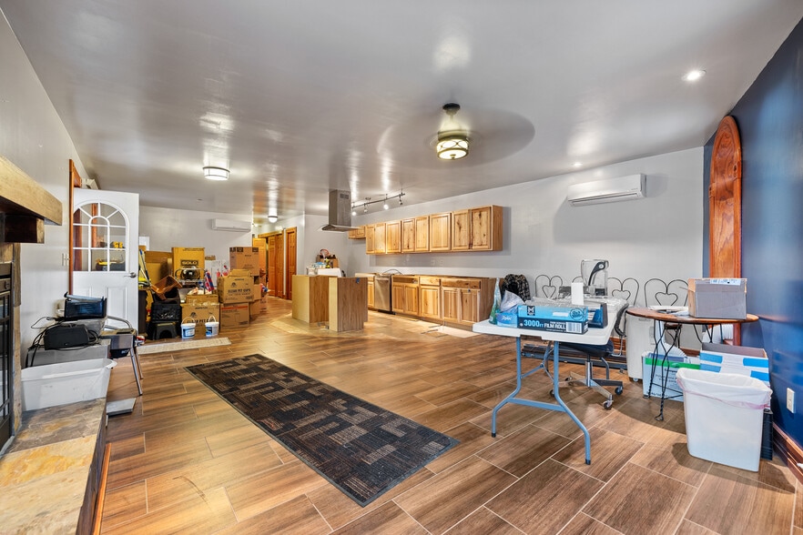 More Photos Of 509 N River St, Hot Springs Restaurant For Sale