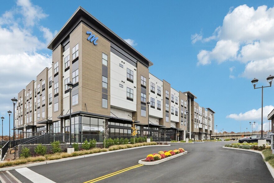 More Photos Of 110 Bergen Tpke, Little Ferry Apartments For Lease