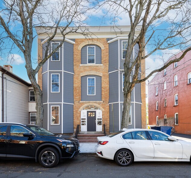 Primary Photo Of 177 Chestnut St, New Haven Apartments For Sale