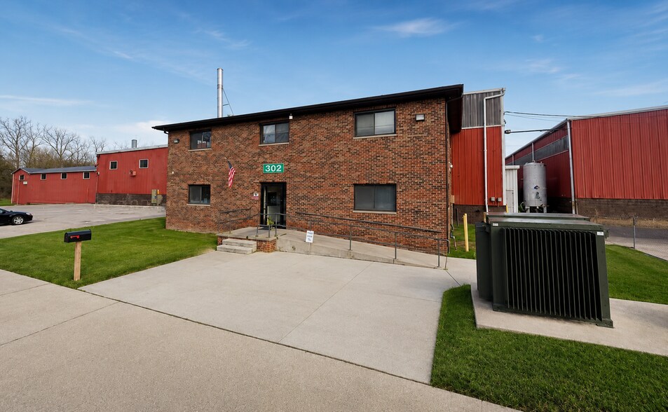 More Photos Of 302 Carleton St, Marysville Unknown For Lease