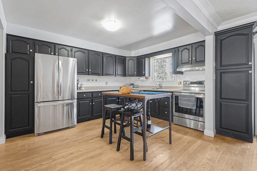 More Photos Of 4871 Wellington Road 29, Guelph Warehouse For Sale