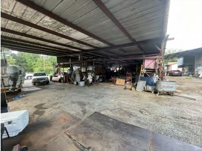 More Photos Of 7206 Killough St, Houston Auto Repair For Lease