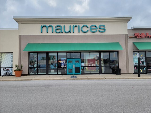 More Photos Of 1107-1125 S Main St, Bowling Green Unknown For Lease