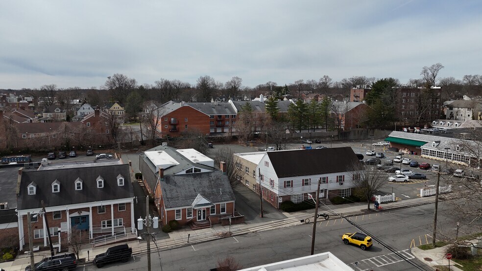 More Photos Of 195 Elm St, Westfield Office For Lease