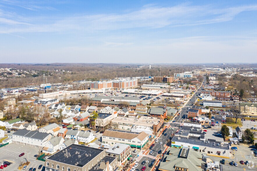 More Photos Of 4 Choate St, Newark Storefront For Lease