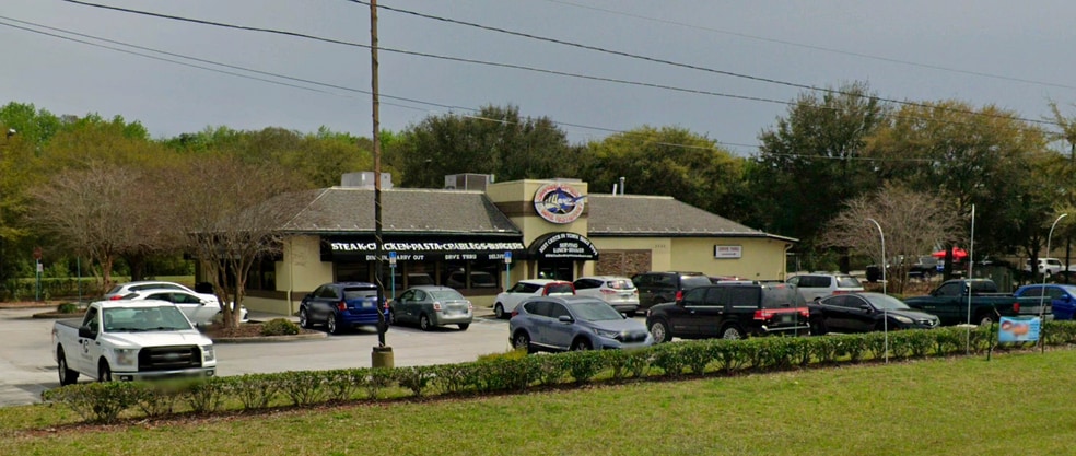 Primary Photo Of 3505 St. Johns Bluff Rd, Jacksonville Restaurant For Lease