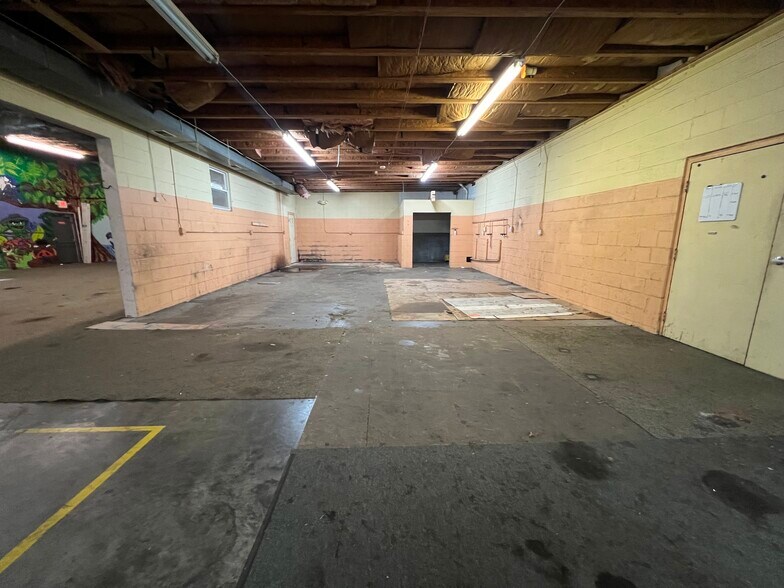 More Photos Of 1105 State Route 125, Amelia Freestanding For Sale