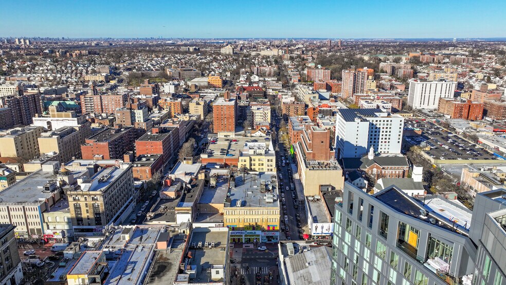 More Photos Of 162-21 Jamaica Ave, Jamaica General Retail For Sale