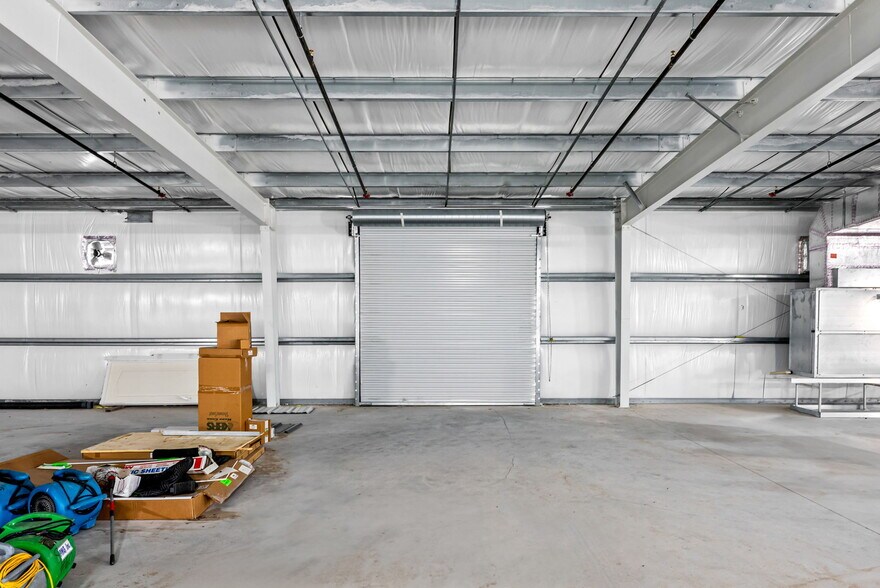 More Photos Of 10012 State Road 52, Hudson General Retail For Sale