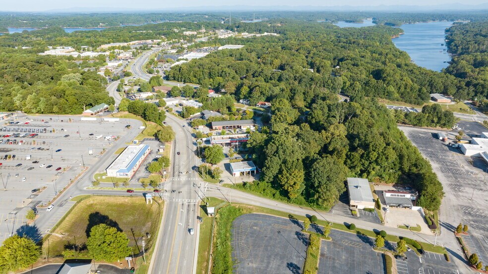More Photos Of 1358 Plaza Dr, Gainesville Freestanding For Sale
