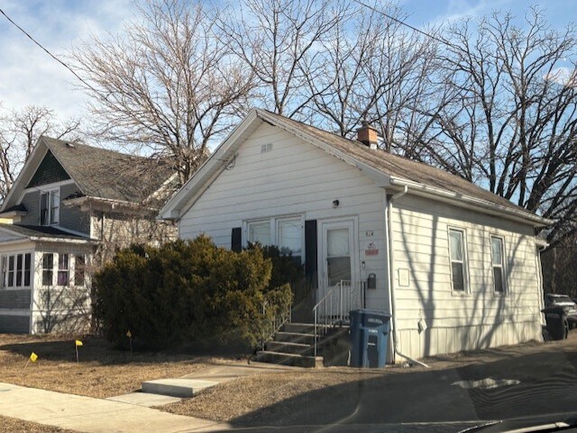 More Photos Of 817 Cherry St, Oshkosh Specialty For Sale