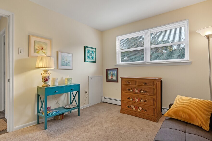More Photos Of 200 Spruce St, Doylestown Multifamily For Sale
