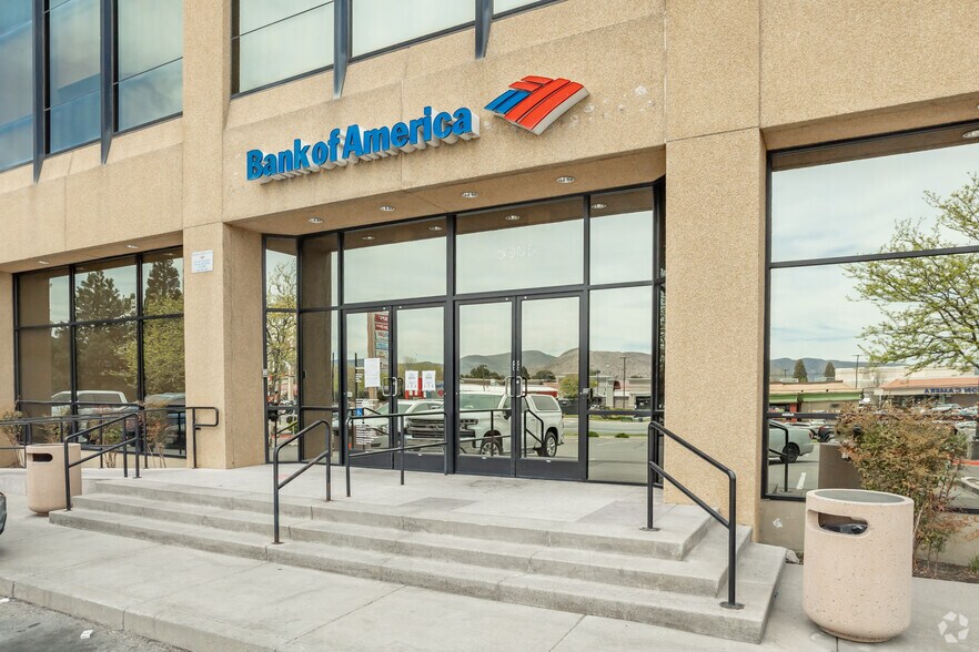 More Photos Of 5905 S Virginia St, Reno Office For Lease