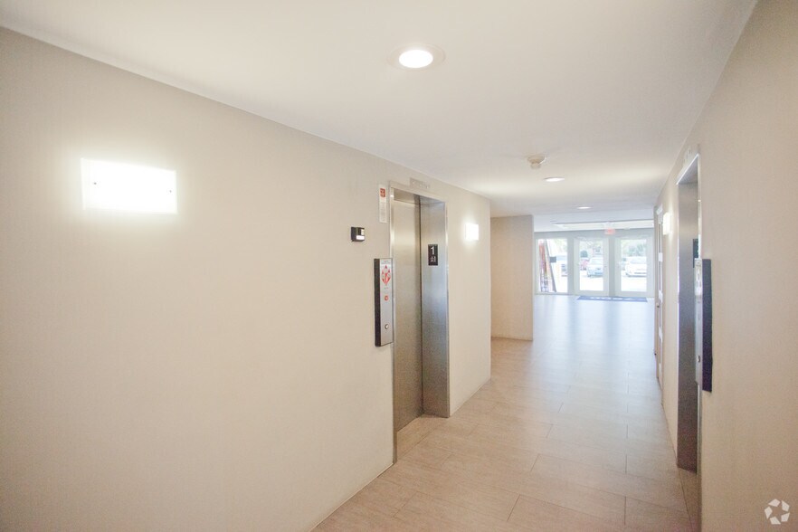 More Photos Of 7600 SW 57th Ave, Miami Medical For Lease