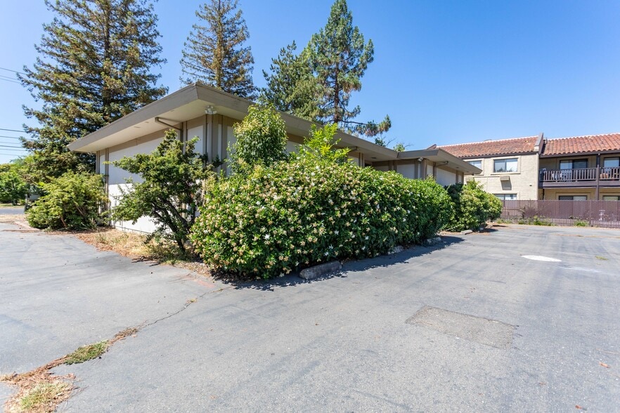 More Photos Of 2921 El Camino Ave, Sacramento Medical For Lease