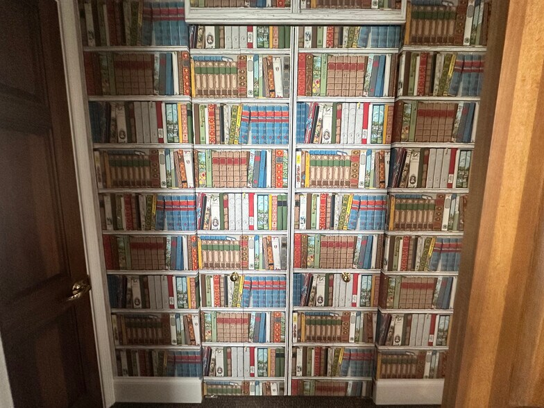 More Photos Of 4624 Chambliss Ave, Knoxville Office Residential For Sale