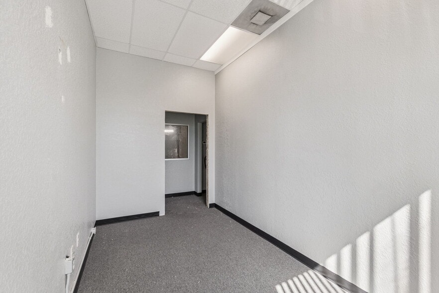 More Photos Of , Orlando Flex For Sale