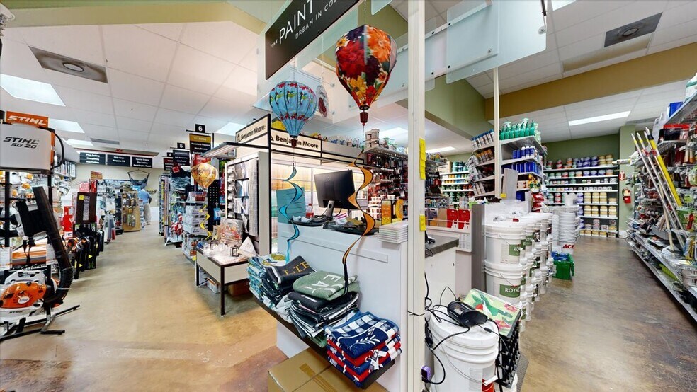 More Photos Of 113 Bo Bo Dr, Crystal Springs Freestanding For Lease