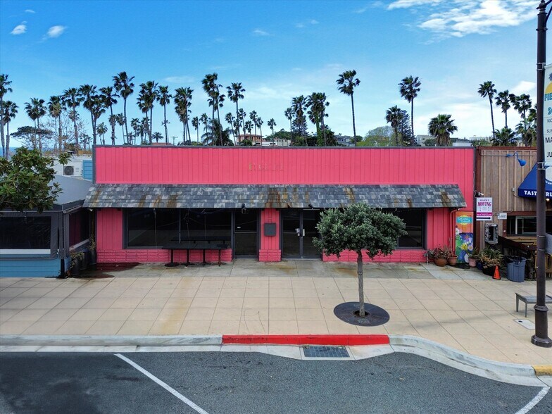 More Photos Of 127-129 N Highway 101, Solana Beach Storefront For Sale