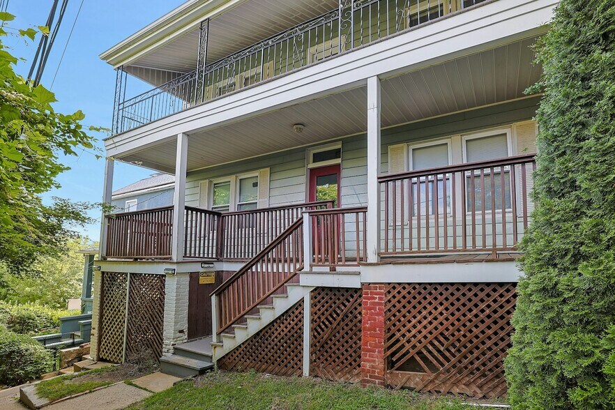More Photos Of 3 Linden Pl, Tarrytown Apartments For Sale