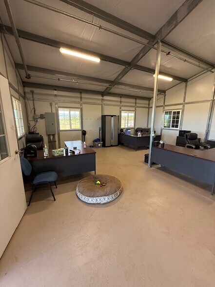 More Photos Of 1661 Kahekili Hwy, Wailuku Land For Sale