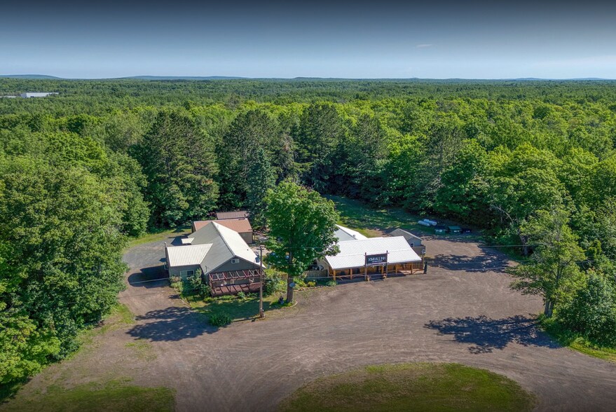More Photos Of 6622 US-2 Hwy, Hurley Restaurant For Sale
