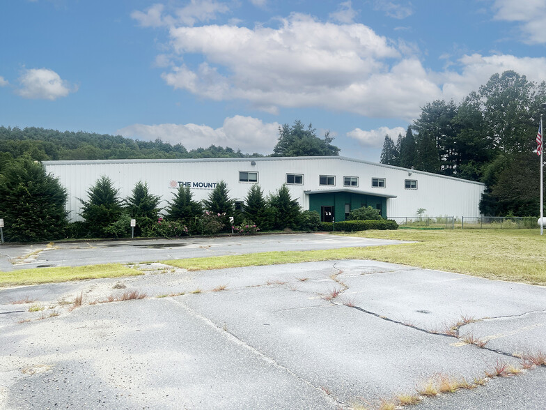 Primary Photo Of 59 Optical Ave, Keene Warehouse For Lease