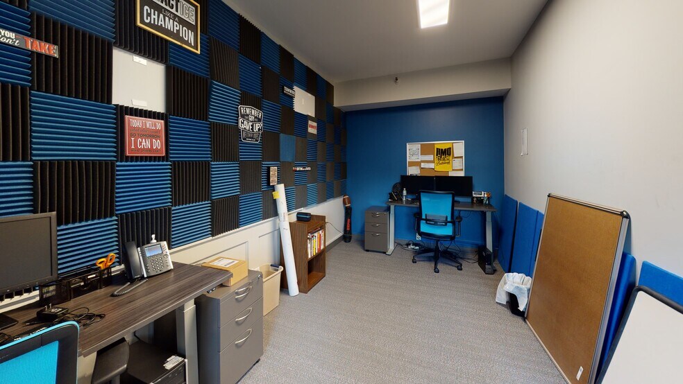 More Photos Of 100 E Seneca St, Manlius Office For Lease