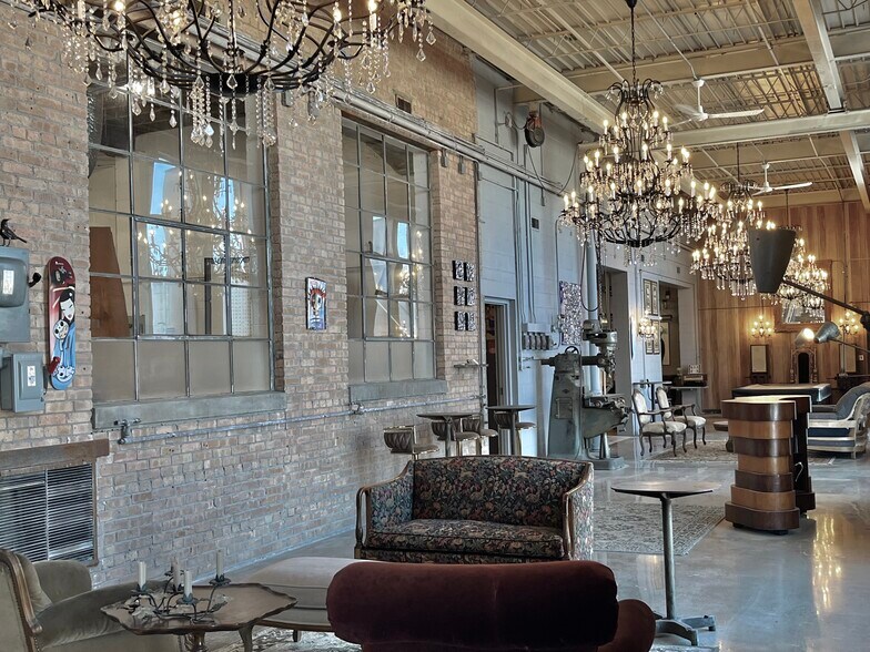 More Photos Of 1411 6th Ave, Grafton Showroom For Sale