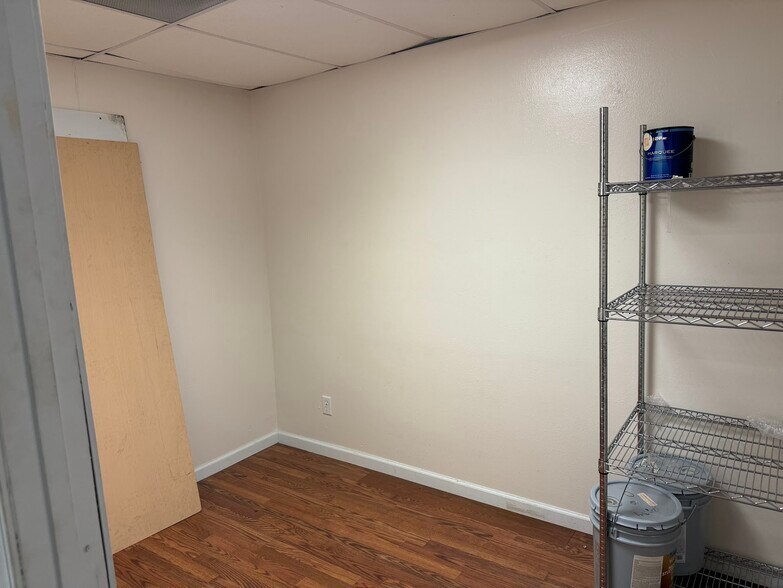 More Photos Of 10949 SW 93rd Ter, Ocala Warehouse For Lease