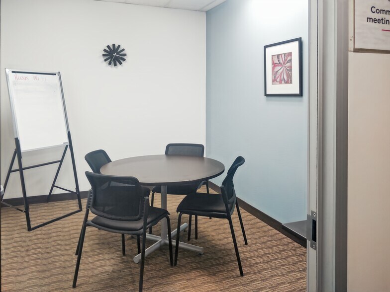 More Photos Of 2 St Clair Ave E, Toronto Coworking Space