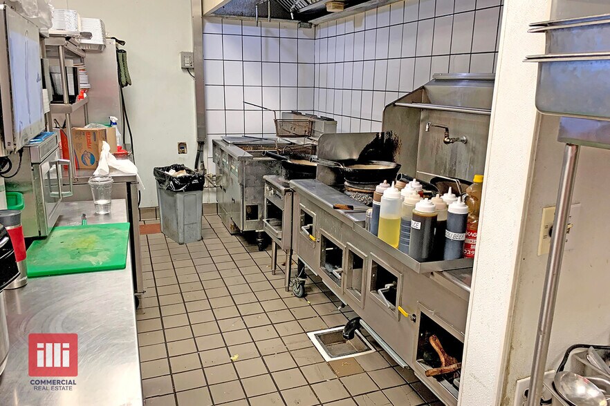 More Photos Of 1947-1949 Westwood Blvd, Los Angeles Restaurant For Lease