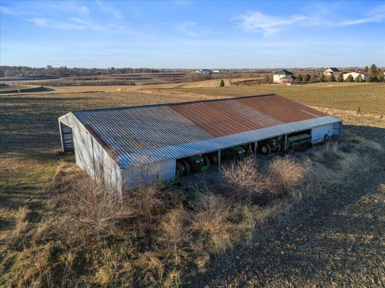 More Photos Of 21551 270th St, Mc Clelland Office For Sale